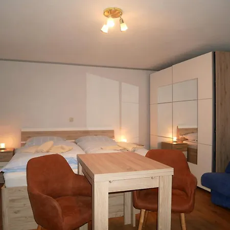 2 Ferienzimmer Inkl Fr & 1 Bungalow, Wlan, Garten, Grill Zinnowitz Exterior photo