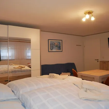 2 Ferienzimmer Inkl Fr & 1 Bungalow, Wlan, Garten, Grill Zinnowitz Exterior photo