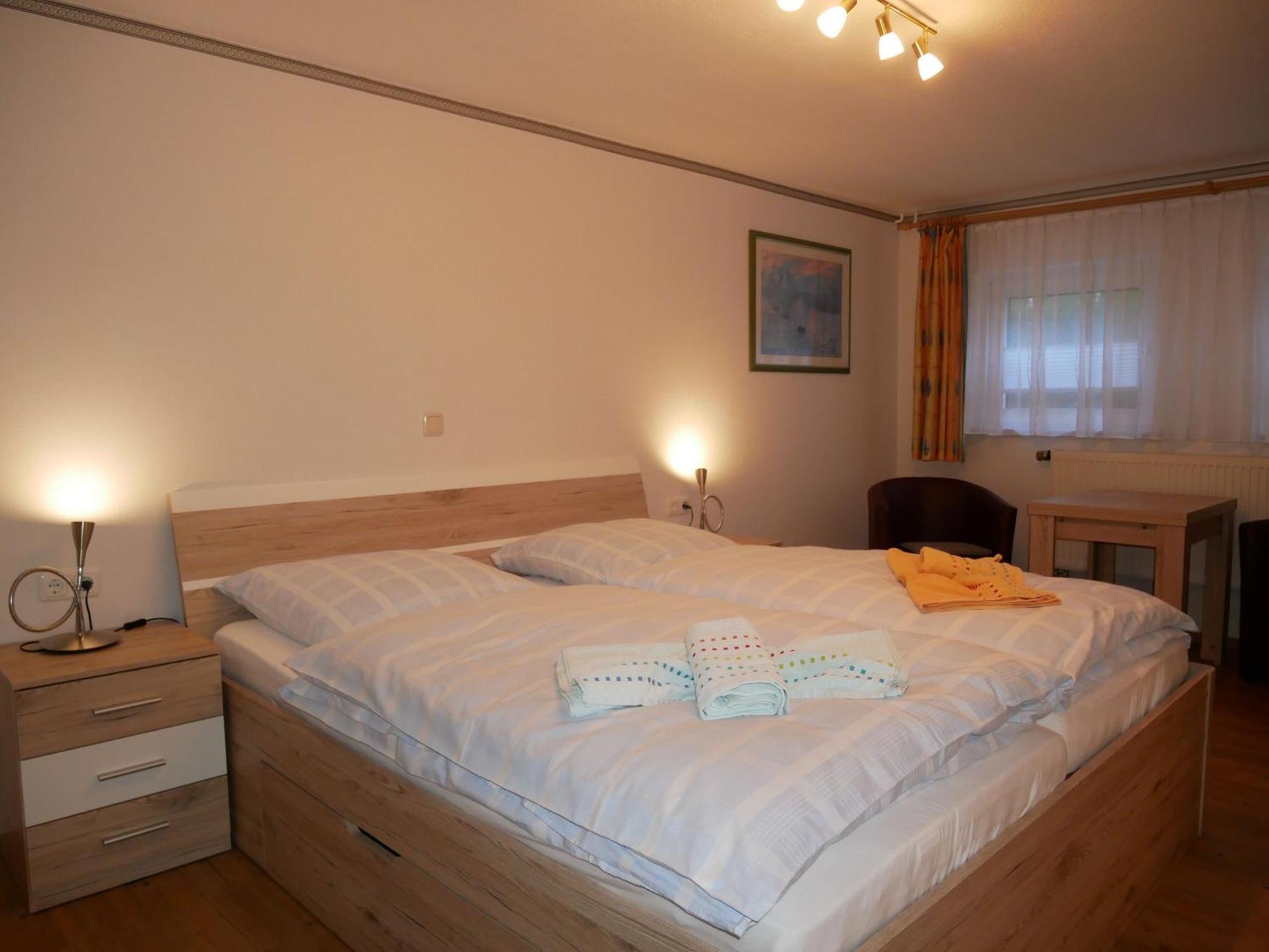 2 Ferienzimmer Inkl Fr & 1 Bungalow, Wlan, Garten, Grill Zinnowitz