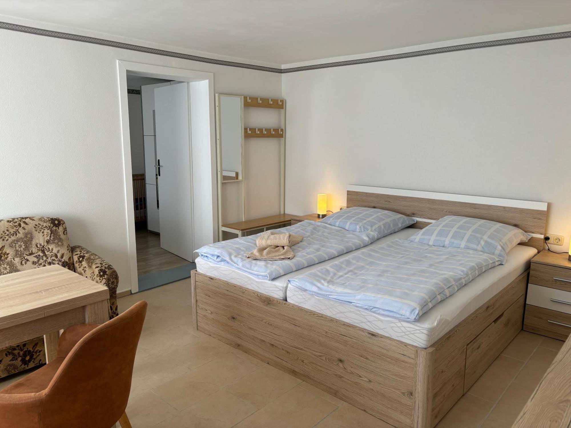 2 Ferienzimmer Inkl Fr & 1 Bungalow, Wlan, Garten, Grill * Zinnowitz