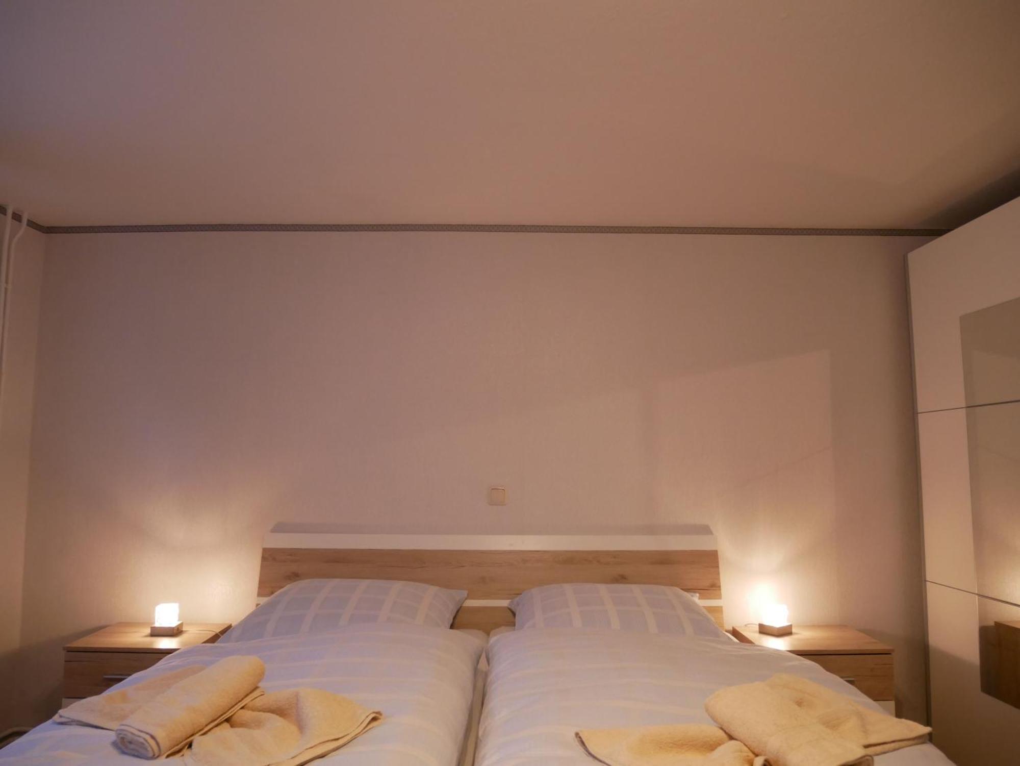 2 Ferienzimmer Inkl Fr & 1 Bungalow, Wlan, Garten, Grill Homestay Zinnowitz