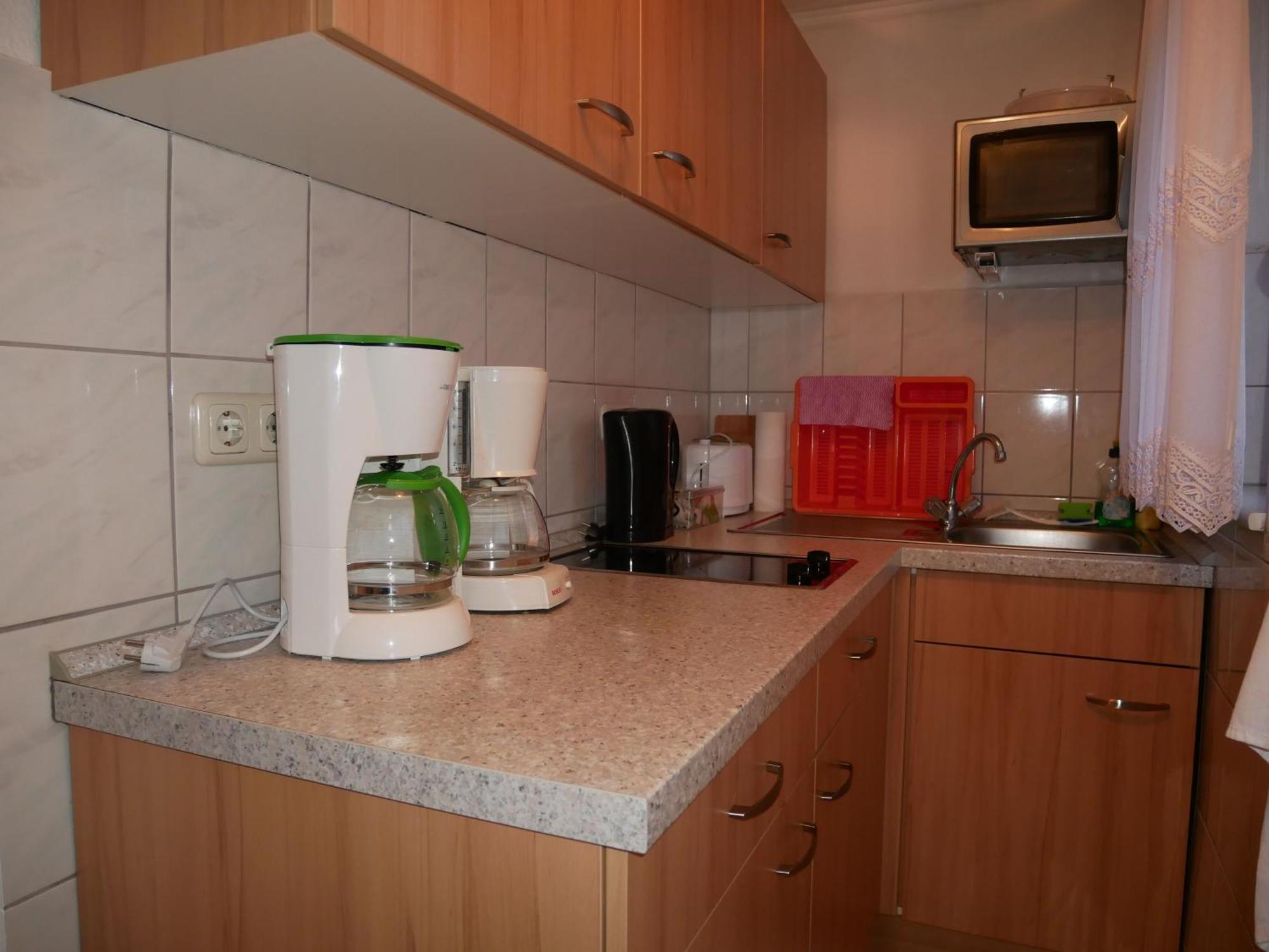2 Ferienzimmer Inkl Fr & 1 Bungalow, Wlan, Garten, Grill Zinnowitz