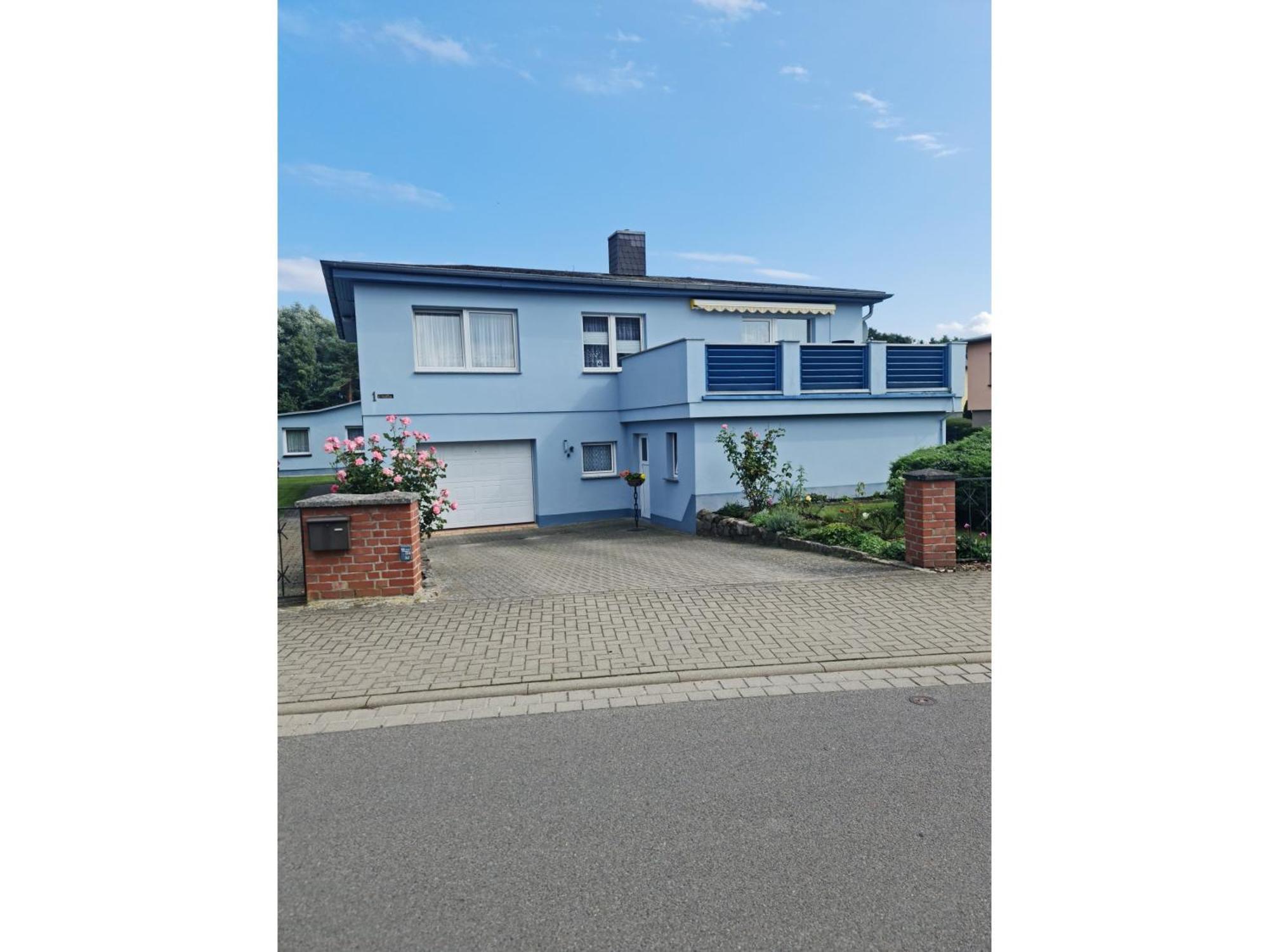 2 Ferienzimmer Inkl Fr & 1 Bungalow, Wlan, Garten, Grill Homestay