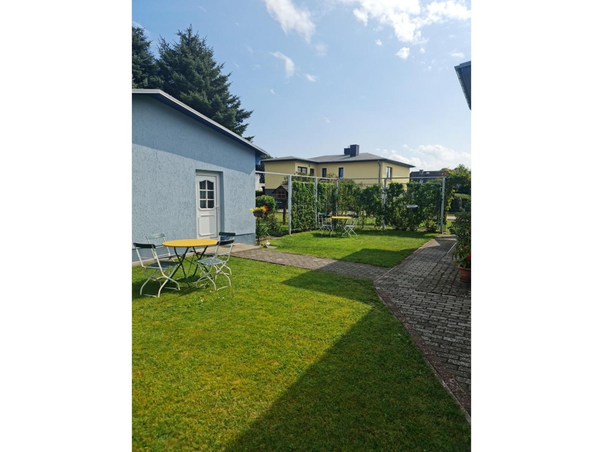 2 Ferienzimmer Inkl Fr & 1 Bungalow, Wlan, Garten, Grill Homestay Zinnowitz